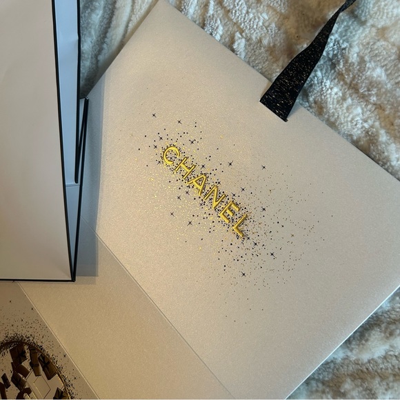 CHANEL Gift Packaging NIB - Picture 10 of 12